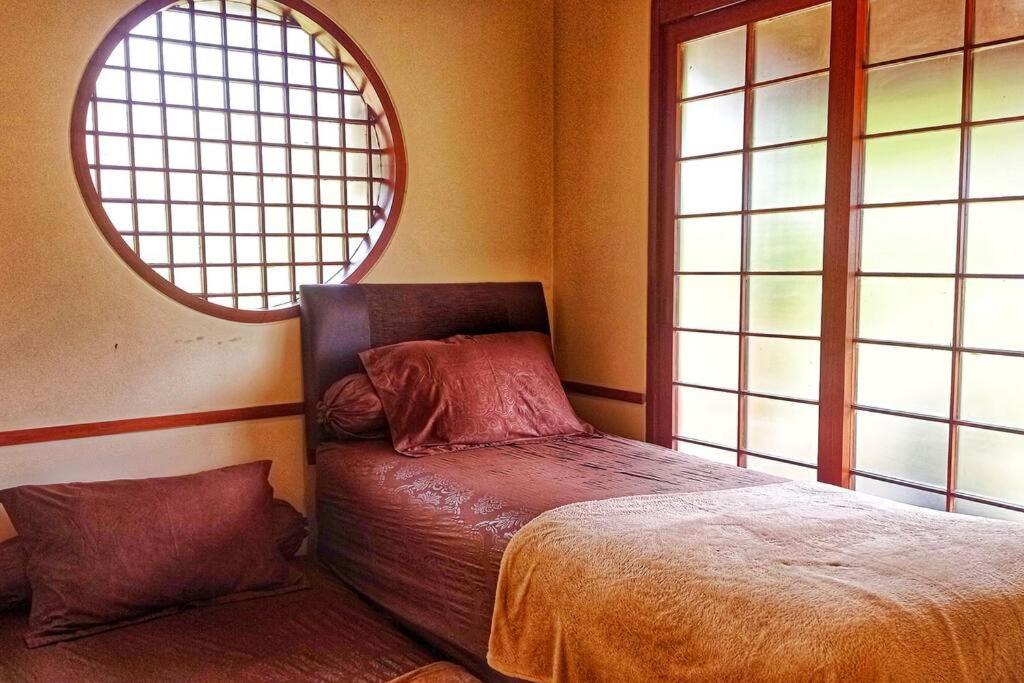 Designer Villa Tokyo Cianjur Eksteriør billede